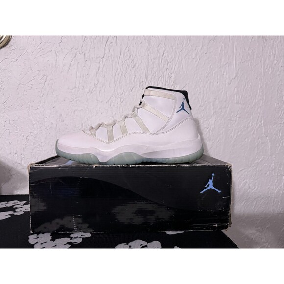 US 12 - Nike Air Jordan 11 Retro High OG Legend Blue / Colombia - 378037-117 - Picture 5 of 12
